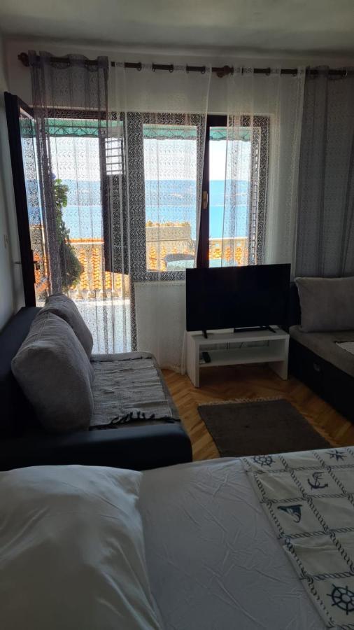 Apartments Suco Целина Экстерьер фото