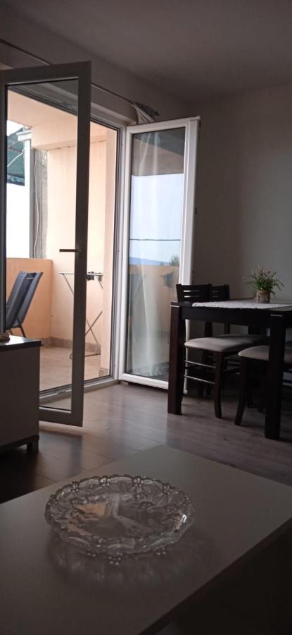 Apartments Suco Целина Экстерьер фото